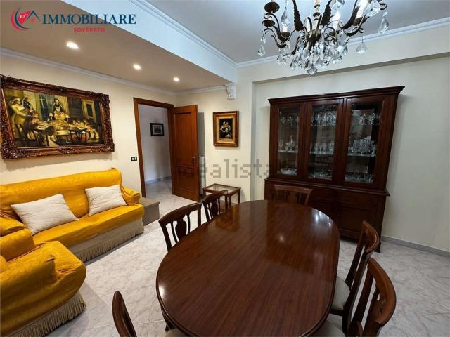 Appartamento in vendita di 114 m² in Via Piave, 19