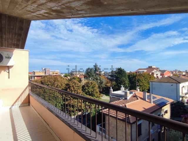 Appartamento in vendita di 114 m² in Via Roma, 108