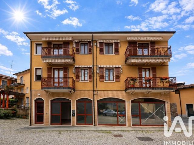 Appartamento in vendita di 114 m² in Via Roma, 11