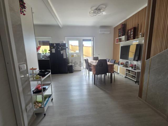 Appartamento in vendita di 114 m² in Via Trento
