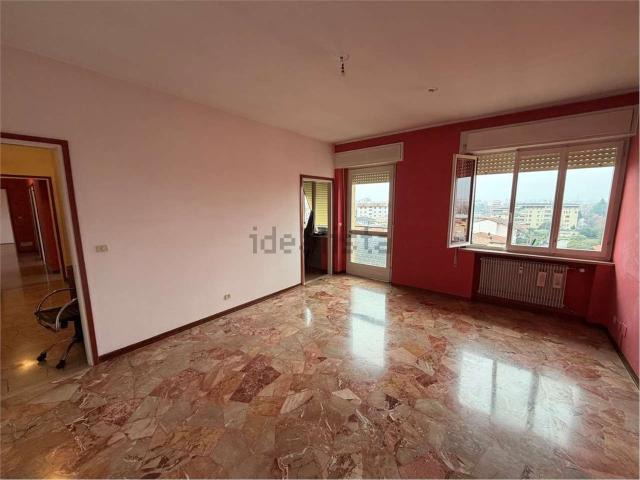 Appartamento in vendita di 114 m² in Via Udine