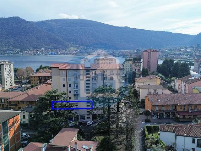 Appartamento in vendita di 114 m² in Via V. Veneto, 26