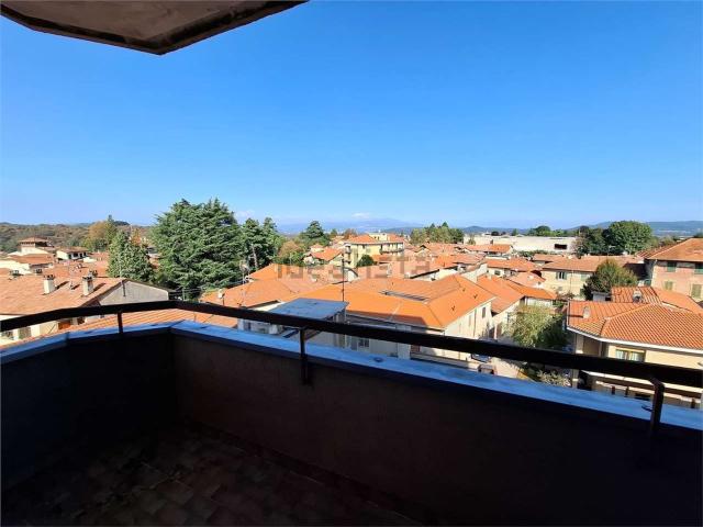Appartamento in vendita di 114 m² in Via G. Marconi, 12