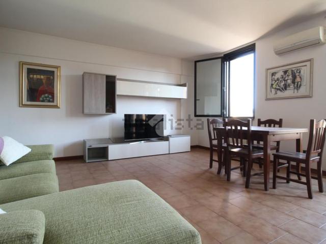 Appartamento in vendita di 114 m² in Viale Europa, 16