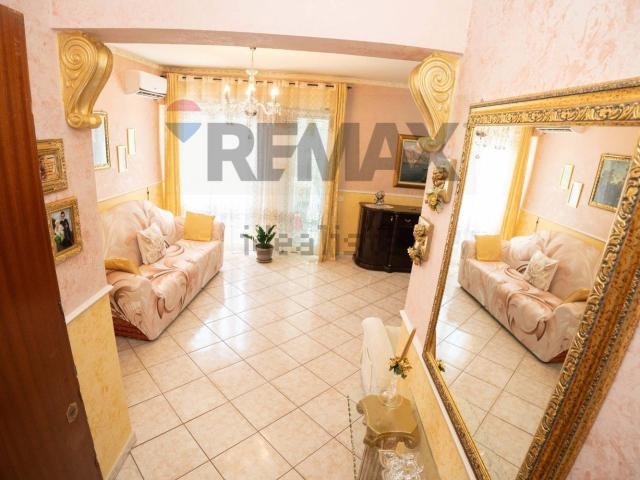 Appartamento in vendita di 114 m² in Viale San Teodoro, 7