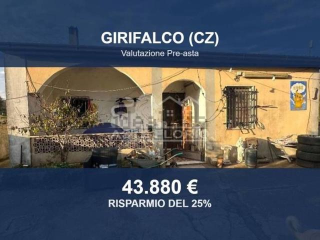 Appartamento in vendita di 114 m² in Contrada Carruse, 9