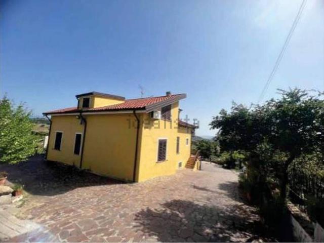 Appartamento in vendita di 114 m² in Contrada Pezze