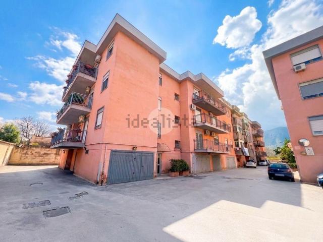 Appartamento in vendita di 114 m² in Corso dei Mille, 1397