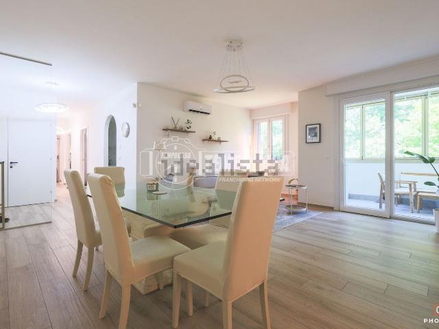 Appartamento in vendita di 114 m² in Strada Statale 9 Via Emilia