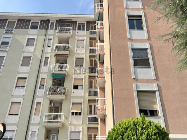 Appartamento in vendita di 115 m² in Via Guido Cavalcanti, 9