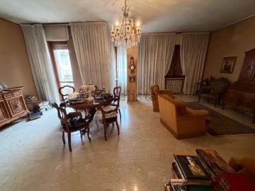 Appartamento in vendita di 115 m²
