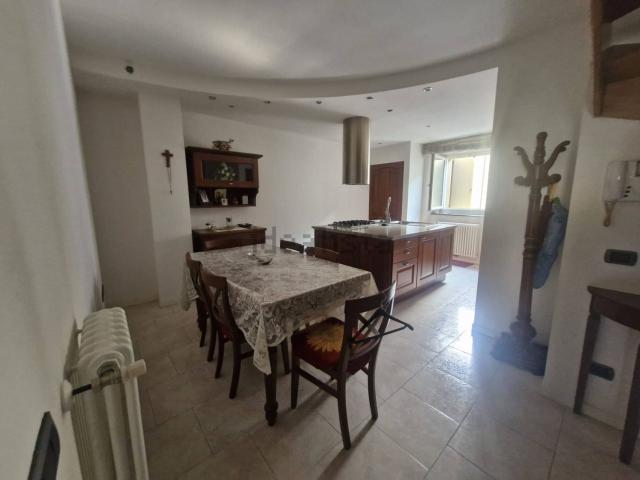 Appartamento in vendita di 115 m² in Via Guglielmo Marconi, 9