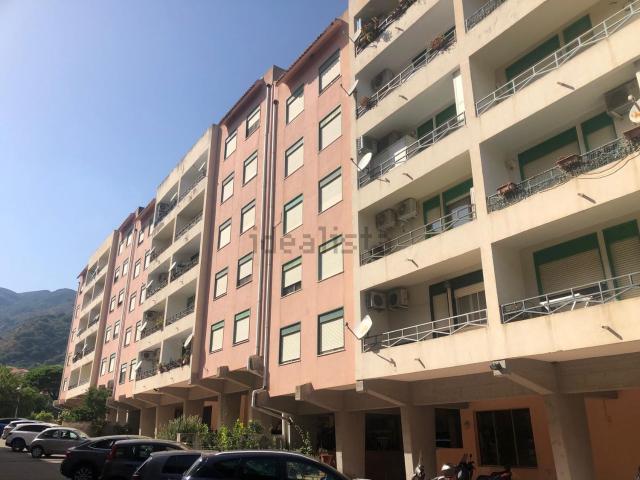 Appartamento in vendita di 115 m² in Via Comunale Zafferia