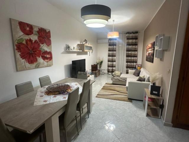 Appartamento in vendita di 115 m² in Via Consolare