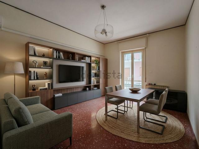 Appartamento in vendita di 115 m² in Via Camillo Benso Conte di Cavour