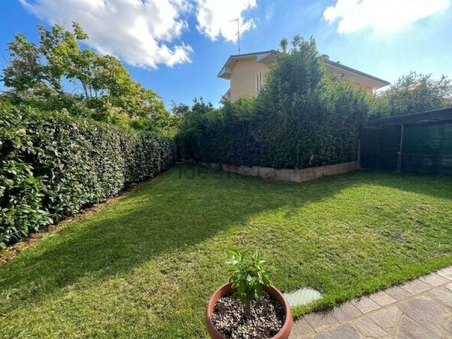 Appartamento in vendita di 115 m² in Via Canonica