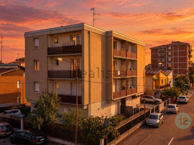 Appartamento in vendita di 115 m² in Via Carlo Farini, 1