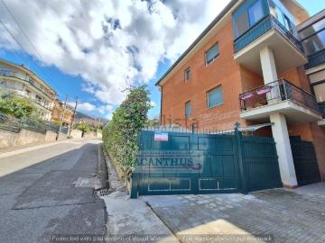 Appartamento in vendita di 115 m² in Via Casalotto, 222