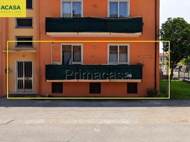 Appartamento in vendita di 115 m² in Via Chiavica
