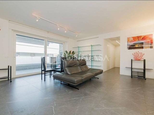 Appartamento in vendita di 115 m² in Via A. Battaglia