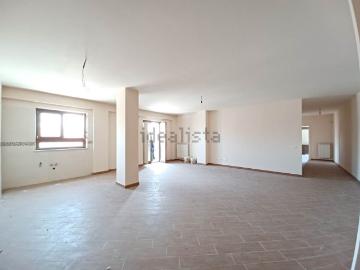 Appartamento in vendita di 115 m² in Via Amerigo Vespucci, 15