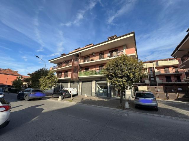 Appartamento in vendita di 115 m² in Via Antica Giardini, 25