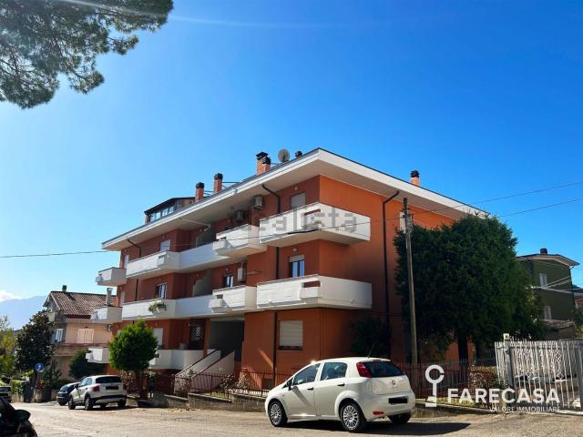 Appartamento in vendita di 115 m² in Via Antonio Ciaccio, 15