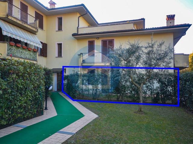 Appartamento in vendita di 115 m² in Via Alcide De Gasperi