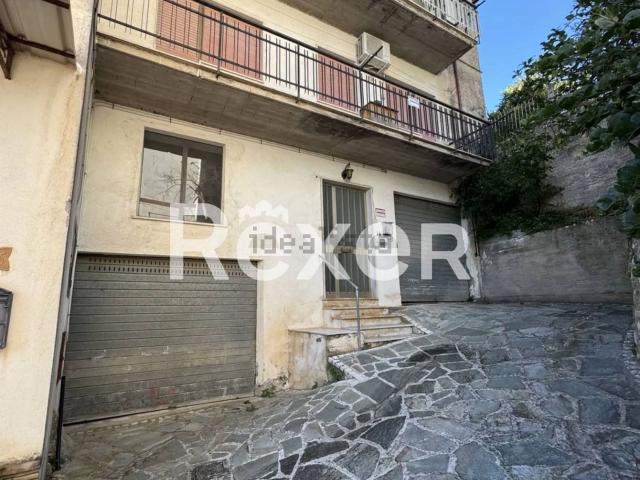 Appartamento in vendita di 115 m² in Via Archimede