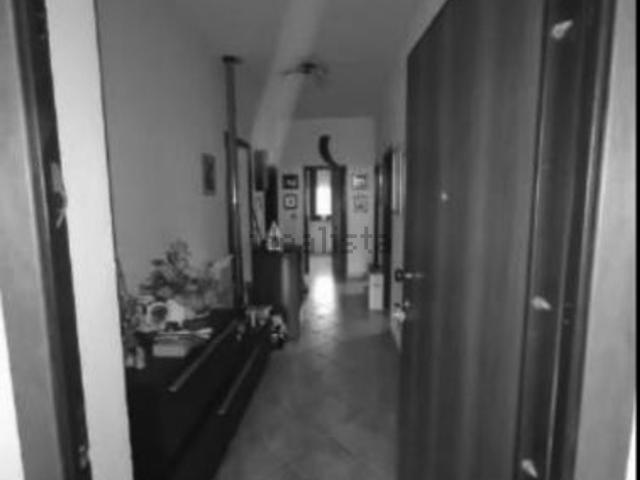 Appartamento in vendita di 115 m² in Via Arno