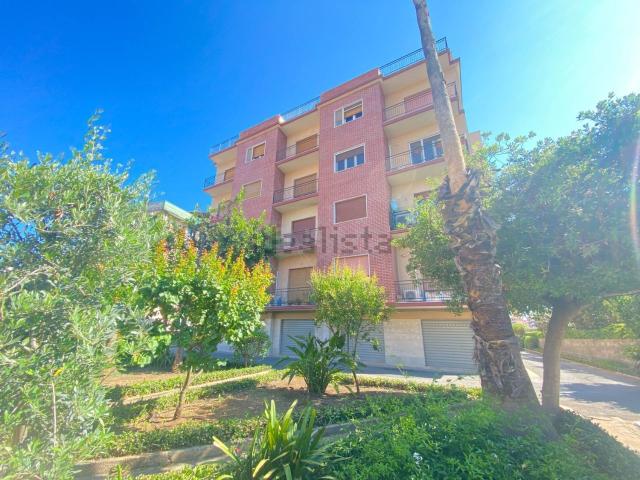 Appartamento in vendita di 115 m² in Via Augusta