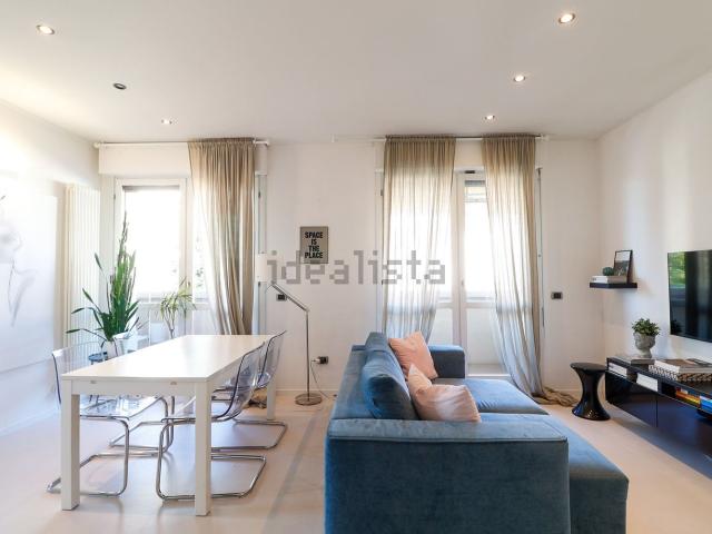 Appartamento in vendita di 115 m² in Via Bernardino Telesio, 3