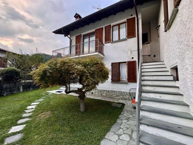 Appartamento in vendita di 115 m² in Via Brentano, 5
