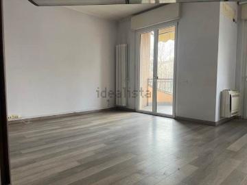 Appartamento in vendita di 115 m² in Via G. Rampazzini, 7
