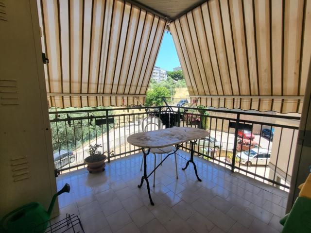 Appartamento in vendita di 115 m² in Via G. Romita, 58