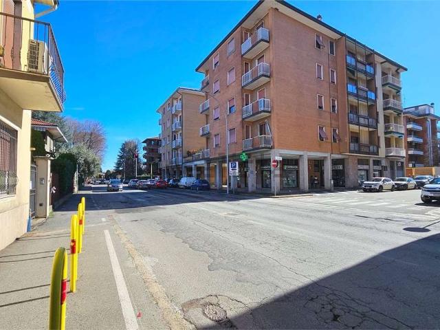 Appartamento in vendita di 115 m² in Via G. Rossini, 18