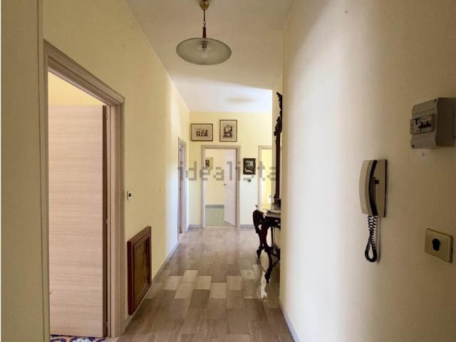 Appartamento in vendita di 115 m² in Via Governolo