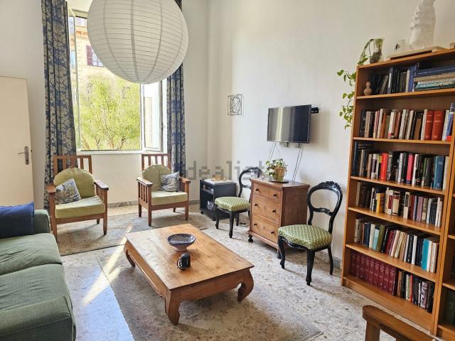 Appartamento in vendita di 115 m² in Via Goffredo Mameli