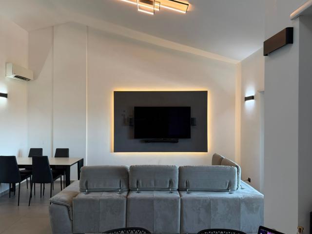 Appartamento in vendita di 115 m² in Via Gaetano di Biasio