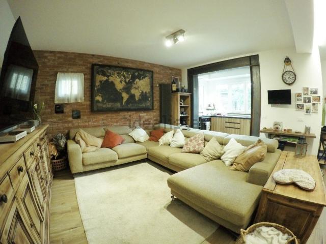 Appartamento in vendita di 115 m² in Via Gaetano Donizetti