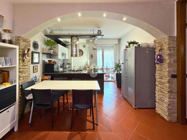Appartamento in vendita di 115 m² in Via Generale G. Giardino, 2