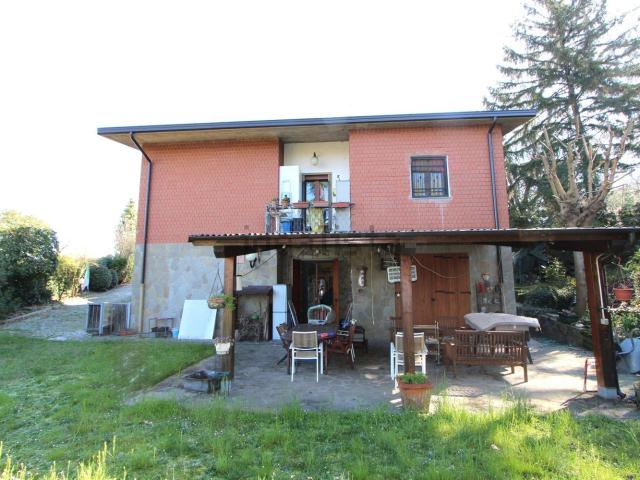 Appartamento in vendita di 115 m² in Via Gesso