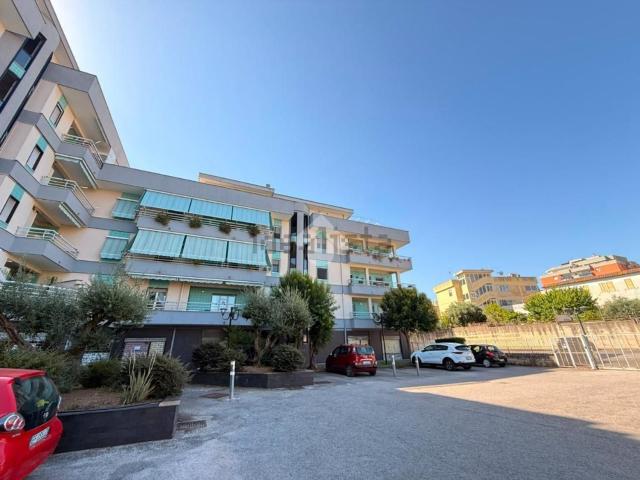 Appartamento in vendita di 115 m² in Via Giuseppe Giusti, 8