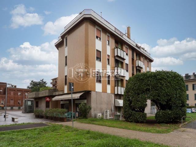 Appartamento in vendita di 115 m² in Via Giacomo Leopardi, 2