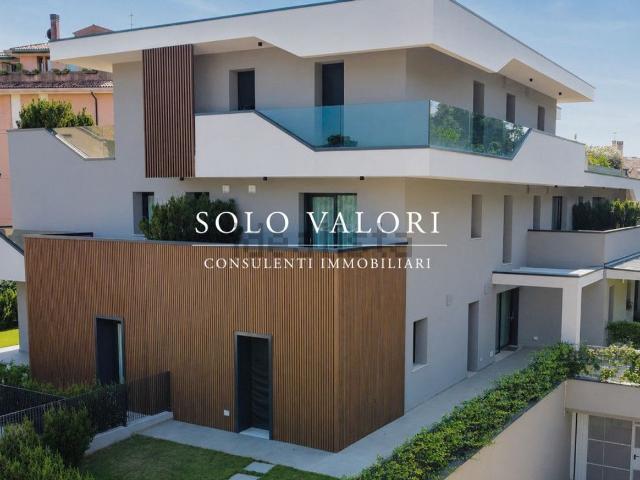 Appartamento in vendita di 115 m² in Via Giacomo Puccini