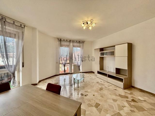 Appartamento in vendita di 115 m² in Via Gibilisco, 1