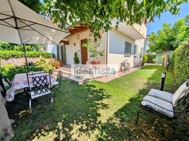 Appartamento in vendita di 115 m² in Via Giovan Battista Pergolesi