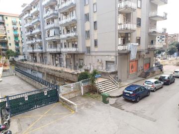 Appartamento in vendita di 115 m² in Via Giovanni Florenzano