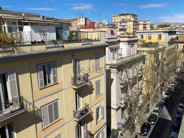 Appartamento in vendita di 115 m² in Via Giovanni Merliani, 144