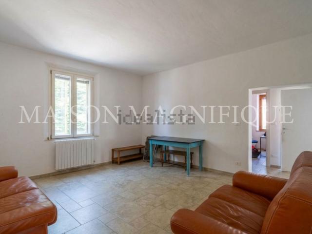 Appartamento in vendita di 115 m² in Via Giovanni XXIII